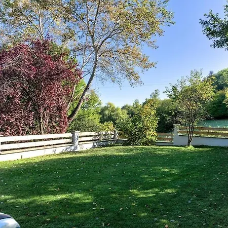 Holiday home Pa-d'zous Viroinval