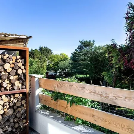 Holiday home Pa-d'zous Viroinval